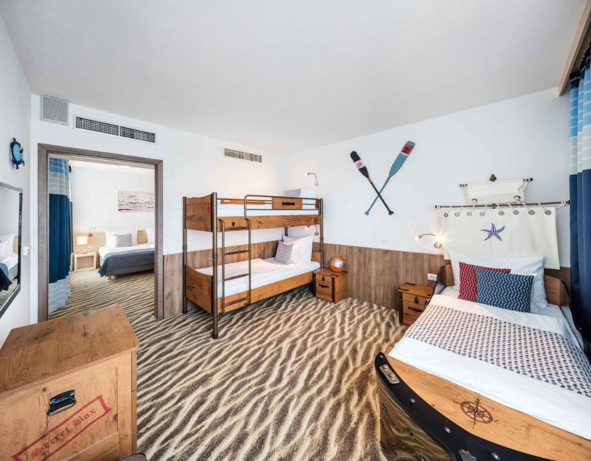 Aquapalace Hotel Prague Čestlice Esterno foto
