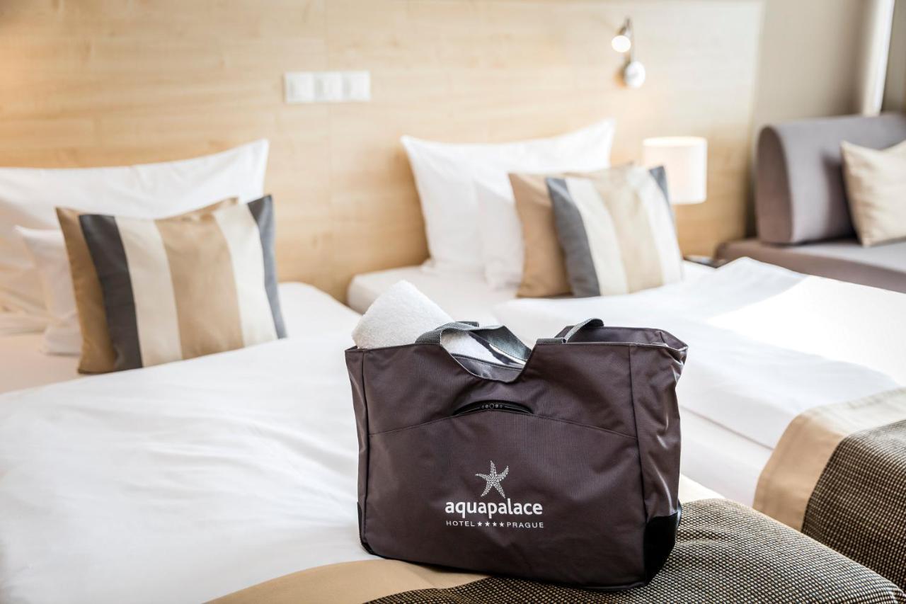 Aquapalace Hotel Prague Čestlice Esterno foto