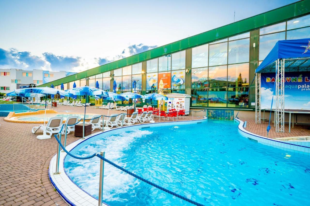 Aquapalace Hotel Prague Čestlice Esterno foto