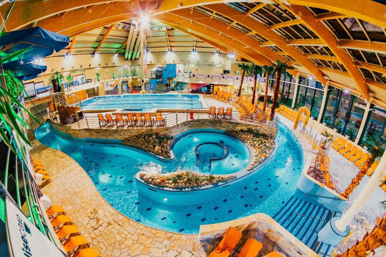 Aquapalace Hotel Prague Čestlice Esterno foto